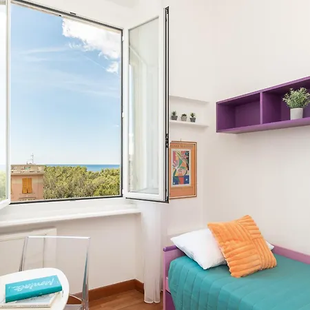 Amalia Stay, Sea Front And 50 Meters From The Station Genova