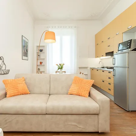 Amalia Stay, Sea Front And 50 Meters From The Station * Genova