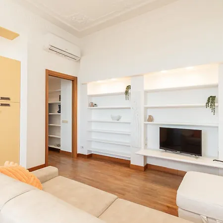 Amalia Stay, Sea Front And 50 Meters From The Station Appartamento Genova
